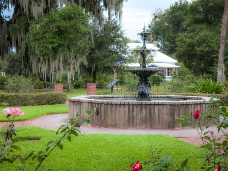 Hanover Square Historic Brunswick
